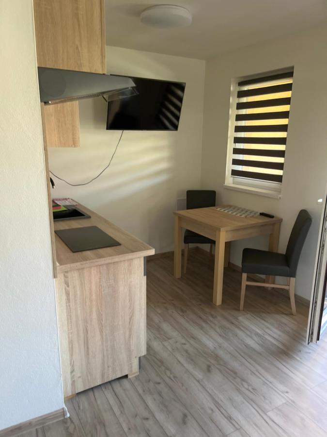 Apartmánový dom Magda Vrbov Exterior foto